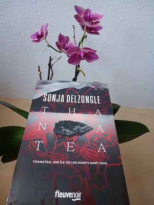 Thanatea - Sonja DELZONGLE